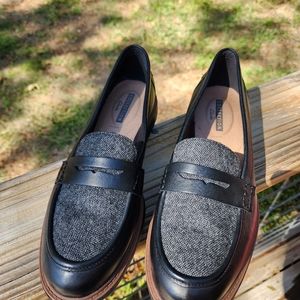 Clarks Raisie Eletta Tweed Penny Loafers Size 9